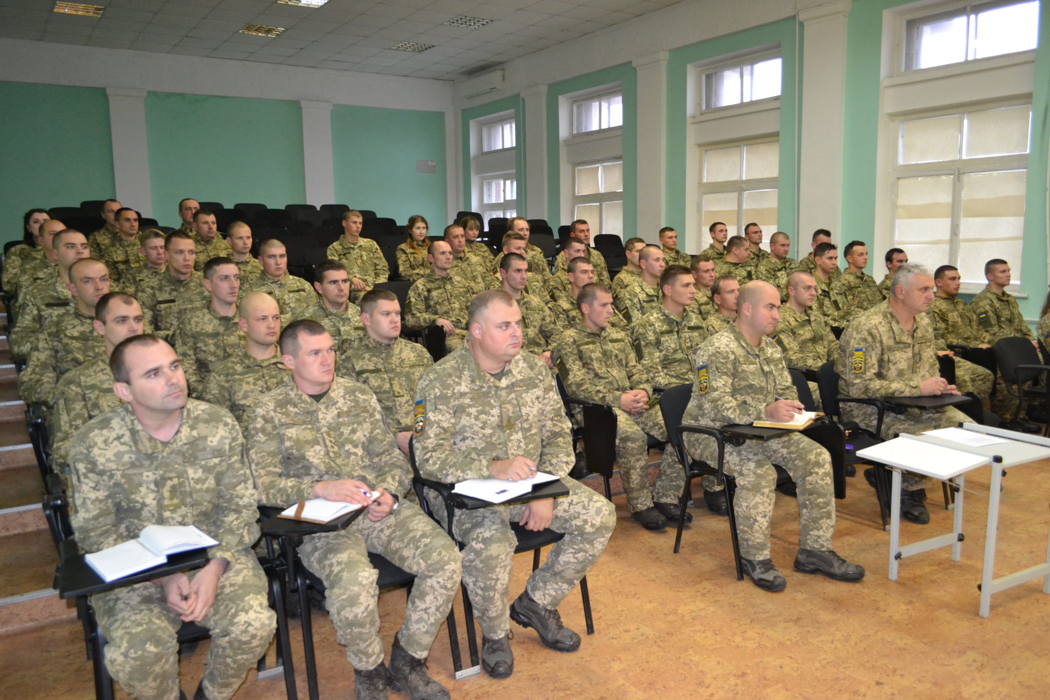 Офицер запаса. Переподготовка военнослужащих. Офицер запаса после военной кафедры. Военная Кафедра Украина.