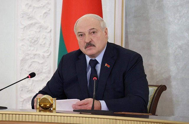 Лукашенко, крым
